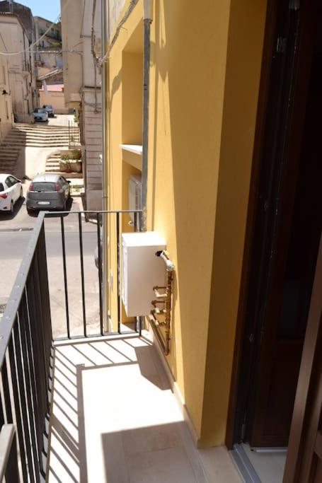 Casa Vacanze Trinisula Sicily Home Scicli Exterior photo